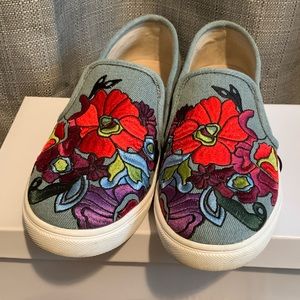 Women’s Steve Madden Demin Slip on shoes